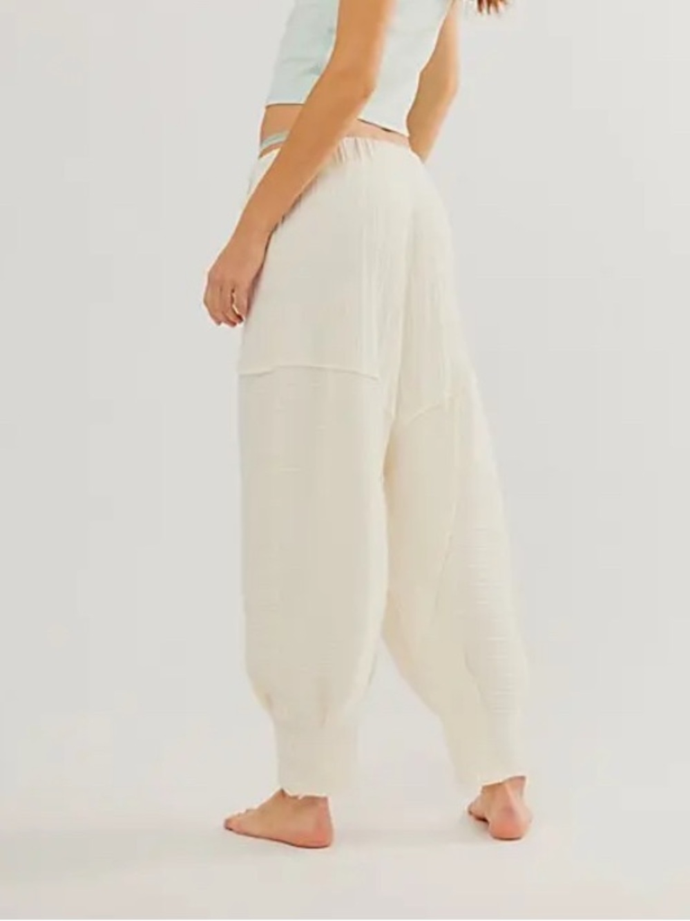 FREE PEOPLE Intimately Good Feels Joggers Textured Harem Pants Cream - Medium - Picture 3 of 15